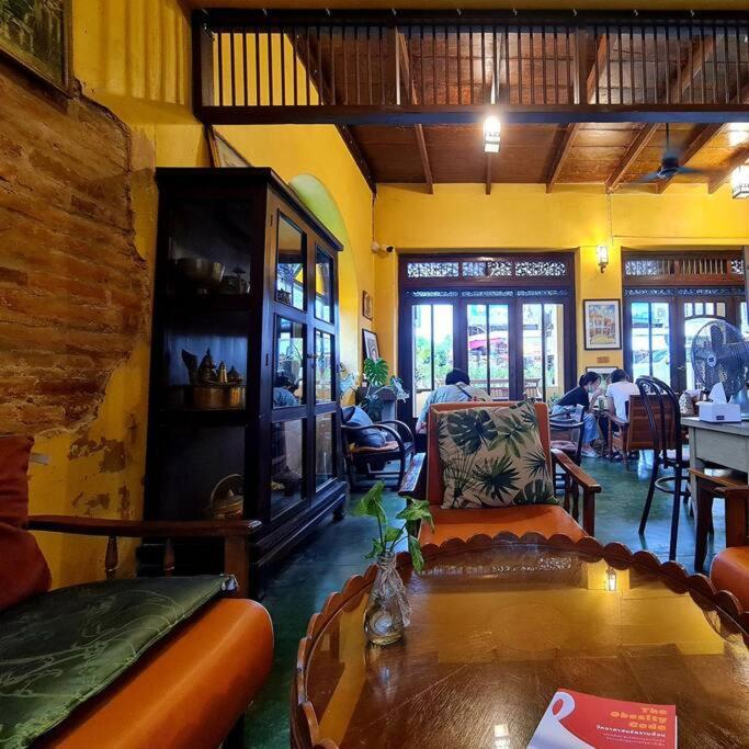 Sittisang Heritage House 1920 カンチャナブリ エクステリア 写真